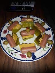 Gourmet Vienna Sausage Delight Looking For A Quick Snack With Flair That Will Turn Heads Try These Vienna Delights Gourmet On A Budget Ingredients 1 Can Vienna Sausage Any Flavor Pickle Spears