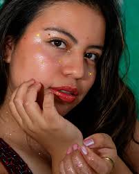 𝗞𝗔𝗟𝗜𝗣𝗦𝗔✨ Entre sueños y magia, donde la realidad se convierte en  fantasía. ✨ Model: @danicelis1 #portraitphotography #canoncolombia  #canonlatam #artistacanon #portraits #shine