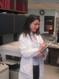 A Day In The Life Of A Clinical Dietitian The Happiness In Health Nutrition Jobs Nutrition And Dietetics Dietitian Jobs