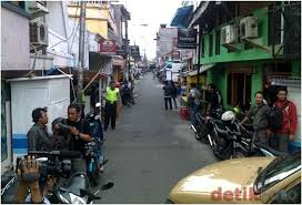 Kebakaran hebat terjadi di pasar kembang, surabaya, minggu sore, 22 agustus 2021. The Red Light District In Pasar Kembang Surabaya Download Scientific Diagram