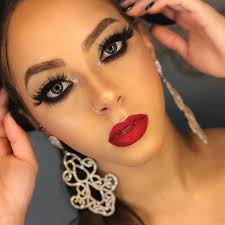 Jennifer Barb Makeup