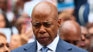 Glenn Baxter deliberately drove family into lake in Tempe, Arizona