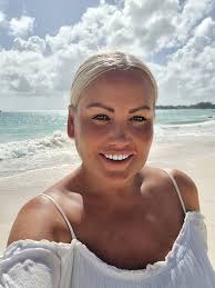 What are alternative restaurants to Champers in Barbados, near Sandals  hotel?