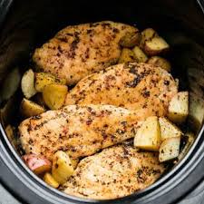 Slow Cooker Herbed Chicken Potatoes Recipe Yummly Recipe Chicken Crockpot Recipes Crockpot Recipes Easy Recipes