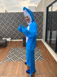 Contact aqui llego tu tiburón. Luisillo El Pillo On Twitter Mami Que Tu Quiereeeee Aqui Llego Tu Tiburon