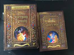 La belle au bois dormant), or little briar rose (german: Annet On Twitter I Still Have The 50th Anniversary Edition Of The Sleeping Beauty Dvd That Came In This Pretty Case With A Little Book The Book Has The Story In It