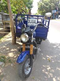 Motor ini dirancang oleh corradino d'ascanio setelah perang dunia kedua sebagai alat angkut yang murah dan efisien. Harga Motor Viar Roda 3 Seken Otomotif Modifikasi Indonesia