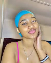 I slapped my mother to make my girlfriend happy 😃 what am I 🤷