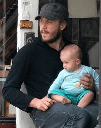 Matilda Ledger Father Left Her Great Sum Of Money Parent S Details And Net Worth Vergewiki In 2020 Heath Ledger Daughter Heath Ledger Celebrity Kids