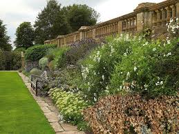 Herbaceous Border Gertrude Jekyll Beautiful Gardens Landscape Design Garden Design
