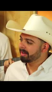 Cuatro favores Parte 1 #miguelitodiaz #nacho #almacorazonyllano