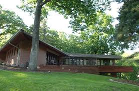 The dramatic rescue plan to disassemble and move the house to a site over 1,000 miles away is required due to frequent flooding of the home's existing site in millstone. Frank Lloyd Wright Style House Gets A Complete Update Silent Rivers Design Build Custom Homes Remodeling Des Moines