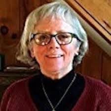 Amanda Lauer's Instagram, Twitter & Facebook