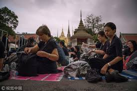 A ceremony in an ornate throne hall thursday morning began the transfer of the remains of thailand's king bhumibol adulyadej to his spectacular golden. Thailand Kicks Off Sumptuous Funeral Of King Bhumibol Adulyadej World Chinadaily Com Cn