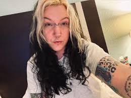 Deana Marie's Instagram, Twitter & Facebook