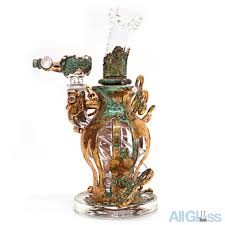 He attended multiple glass classes, and surprising to some, wilderness classes. Snic Barnes Glass For Sale Barn