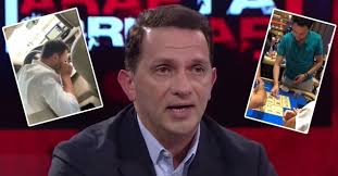 Kürşat ayvatoğlu isimli olduğu belirtilen söz konusu kişiyle ilgili görüntülerin büyük gündem haline gelmesi üzerineak parti genel başkan yardımcısı ve i̇zmir milletvekili hamza dağ'ın danışmanı. Ohn O2ovw4b0km