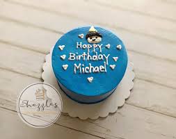 The korean minimalist cake trend that has taken over the country has turned out to be a blessing in disguise for bakers affected by the pandemic. Shezzles Cakes And Pastries Korean Minimalist Birthday Cake