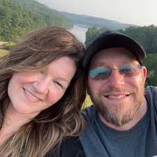 Which country artist has the most heartbreaking voice?