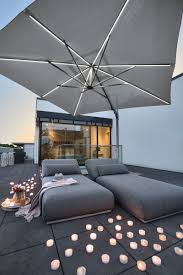 Im garten kann man auf bequemen liegestühlen das herrliche bergpanorama genießen. Gartenmobel Liegestuhle Liegen Terrasse Garten Draussen Gartensaison Gartenmobel Balkonmobel Lounge Lounge Mobel Terasse