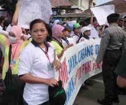 Maybe you would like to learn more about one of these? 1 000 Buruh Pabrik Udang Demo Dprd Kabupaten Malang