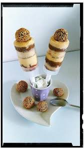 Push Cake Moelleux Au Fromage Blanc Patte A Datte Et Creme Mousseline Vanille Caramel Recette Cake Moelleux Push Cake Moelleux