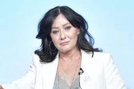 Shannen doherty was charmed's biggest name, but that wasn't enough to keep her on the show. Shannen Doherty Im Kampf Gegen Brustkrebs Es Geht Nicht Darum Ein Krieger Zu Sein Gala De