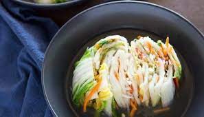 Fresh Napa Cabbage Kimchi Salad Baechu Geotjeori Recipe White Kimchi Recipe Spicy Kimchi Recipe Spicy Recipes