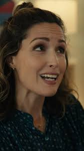 Married Couple Quarrel #Platonic #LukeMacfarlane #RoseByrne