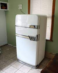 In this video, i replace the deteriorated wiring in a 1950's frigidaire refrigerator. 1950s Frigidaire Imperial Refrigerator Vintage Appliances Refrigerator Old Stoves