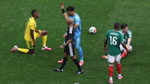 Técnico da África do Sul 'corneta' Wilton Pereira Sampaio após jogo de abertura da Copa