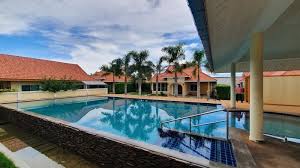 Taman rias serai dungun, mengandungi 28 unit rumah berkembar setingkat, di bina dalam kluster kejiranan taman perumahan yang menampilkan rekabentuk seni bina kontemporari.﻿kini dibuka untuk jualan untuk keterengan lanjut sila hubungi : Gute Lebensbedingungen Fur Ruhestandler Thailand
