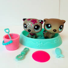 Littlest Pet Shop Rare Otters Playing In The Pool 1609 2152 W Accessories Hasbro Littlest Pet Shop