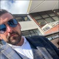 90+ "Daniel Cousins" profiles