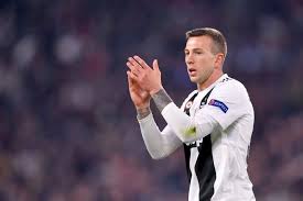 ≫ è ᥴ'hᥲι qᥙᥱᥣ ᥒoᥒ so ᥴhᥱ. #football #nikelab #juve #finoallafine #firstpost #federicobernardeschi #bernardeschi #juve #berna… Bernardeschi We Ve Written An Important Page In Juventus History Forza Italian Football