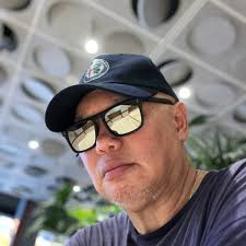 Hey guys, quick question, and a newby one at that, is there something you  can do to the gen 6 that gets it to free wheel? I ran out of battery 2klms