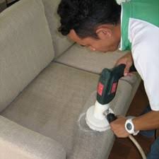 شركة تنظيف كنب بالرياض 0554544309 مع التعطير والتعقيم