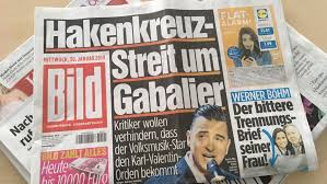 Kommt einem gar nicht sofort, denn mit seinem mtv unplugged album war er natürlich auch sehr präsent in den medien und viel auf tour. Die Bild Ortet Einen Hakenkreuz Streit Um Gabalier Kurier At