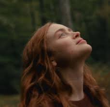 Taylor Swift Gives Touching Speech to Fans at 'All Too Well' Short Film  Premiere