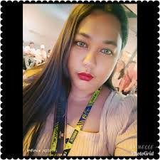 Marilyn Borbon's Instagram, Twitter & Facebook