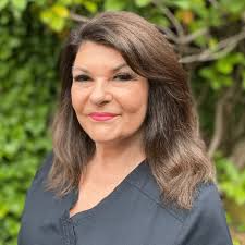 Diane Oakley, L.M.A.