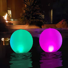 Amazon Com Floating Pool Lights Inflatable Waterproof Ip68 Solar Glow Globe 14 Outdoor Pool Ball Lamp 4 Color Changing Led Night Light Party Decor For Swimming Pool Beach Garden Backyard Lawn Pathway