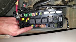 2007 dodge charger fuse panel location rear trunk. 2005 Dodge Magnum Charger Radio Fuses Locations Youtube