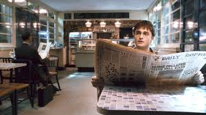 Looking for the best wizarding world of harry potter wallpaper? Harry Potter Wallpaper Exists So It S Obviously Time To Redecorate Marie Claire