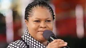 Evelyn joshua, in a social media post, stated that it is heartbreaking to lose a loved one. How Evelyn Became Tb Joshua S Wife Youtube