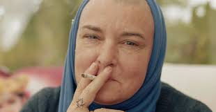 She was previously married to steve cooney. Sinead O Connor Erinnert Sich Anders