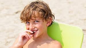 Extremely Polite: This Kid On Vacation With His Friend's Family Hasn't  Taken A Shit For The Last 6 Days