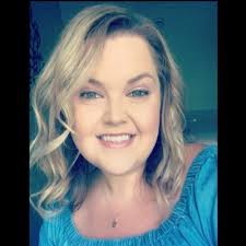 Carrie Burroughs's Instagram, Twitter & Facebook