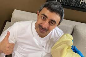 احتمال الوفاة لدى الأفراد المصابين بعدوى فيروس كورونا المؤكدة هو 2٪، والمرض الشديد (فشل الجهاز التنفسي وفشل أيضا، لا يحمي لقاح الإنفلونزا ضد فيروس كورونا المستجد. ÙˆØ²ÙŠØ± Ø®Ø§Ø±Ø¬ÙŠØ© Ø§Ù„Ø¥Ù…Ø§Ø±Ø§Øª ÙŠØ¹Ù„Ù† ØªÙ„Ù‚ÙŠÙ‡ Ù„Ù‚Ø§Ø­ ÙƒÙˆØ±ÙˆÙ†Ø§ Ù…Ù† Ø´Ø±ÙƒØ© Ø³ÙŠÙ†ÙˆÙØ§Ø±Ù… Ø§Ù†Ø¯Ø¨Ù†Ø¯Ù†Øª Ø¹Ø±Ø¨ÙŠØ©