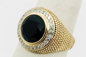 Les 24 Carats De L Or Definition De La Purete Du Metal Precieux